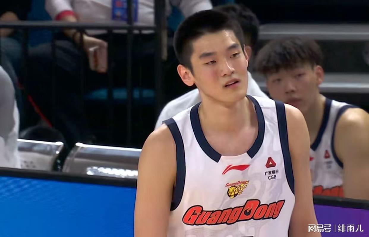 世界杯客户端安装包-朱芳雨赌对了!崔永熙正式请战,力保广东队躺进总决赛!